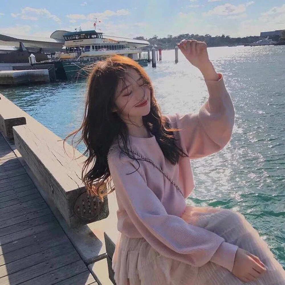 反派心声被女主偷听后，剧情崩了